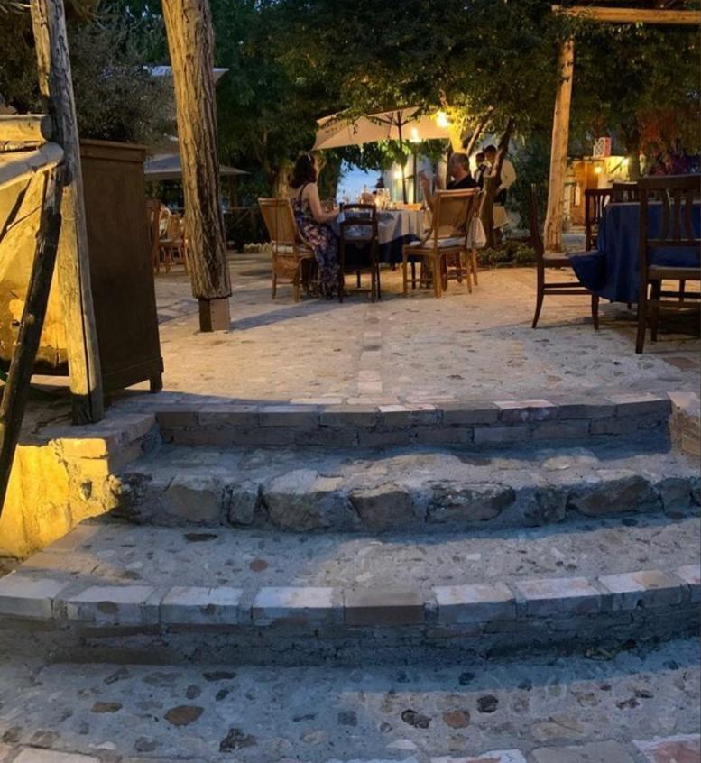 Agriturismo Masseria Pozzo Sperlonga Esterno foto
